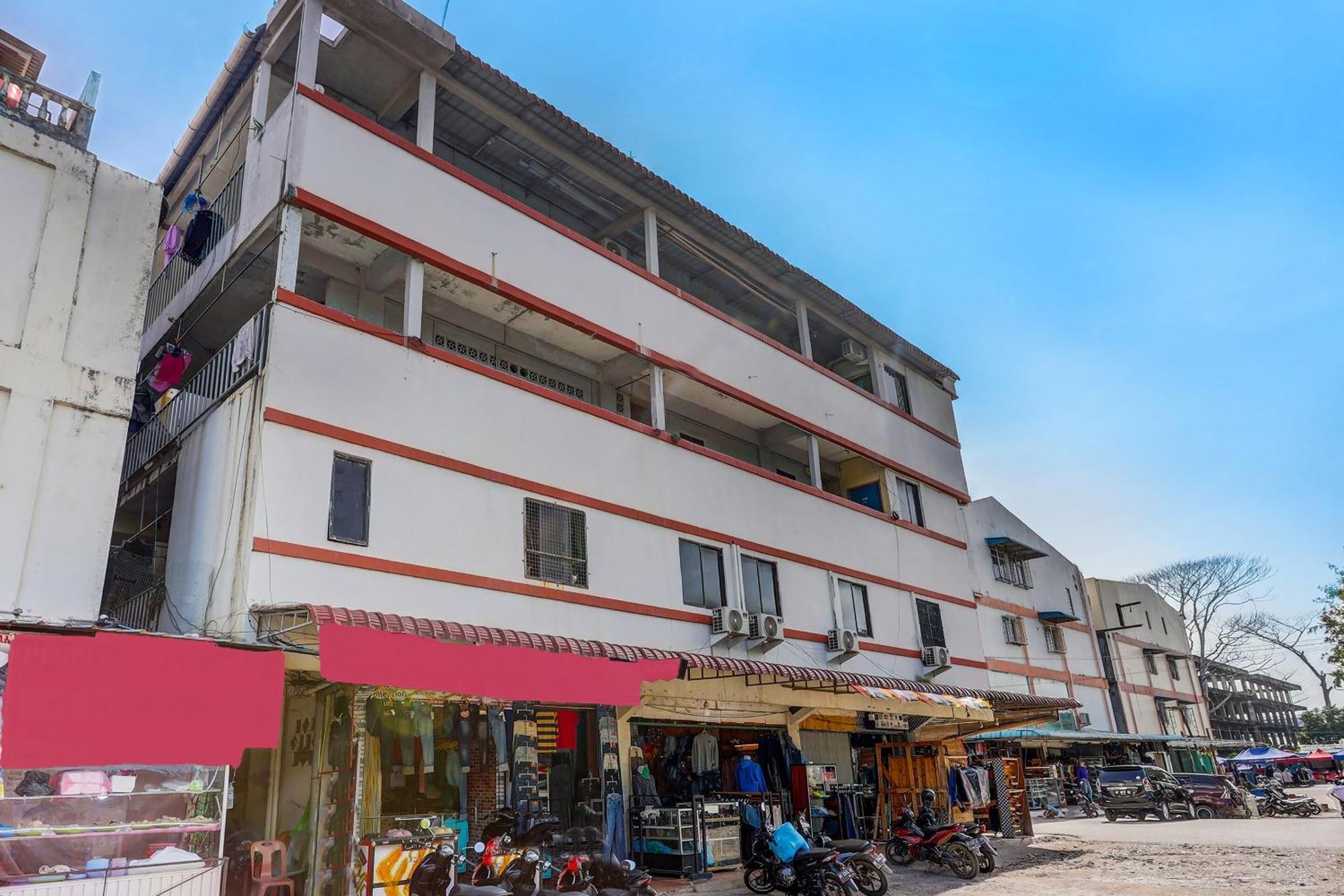 Oyo 92322 Hasan House Syariahnearpelabuhan Feri Harbor Bay 나고야 외부 사진
