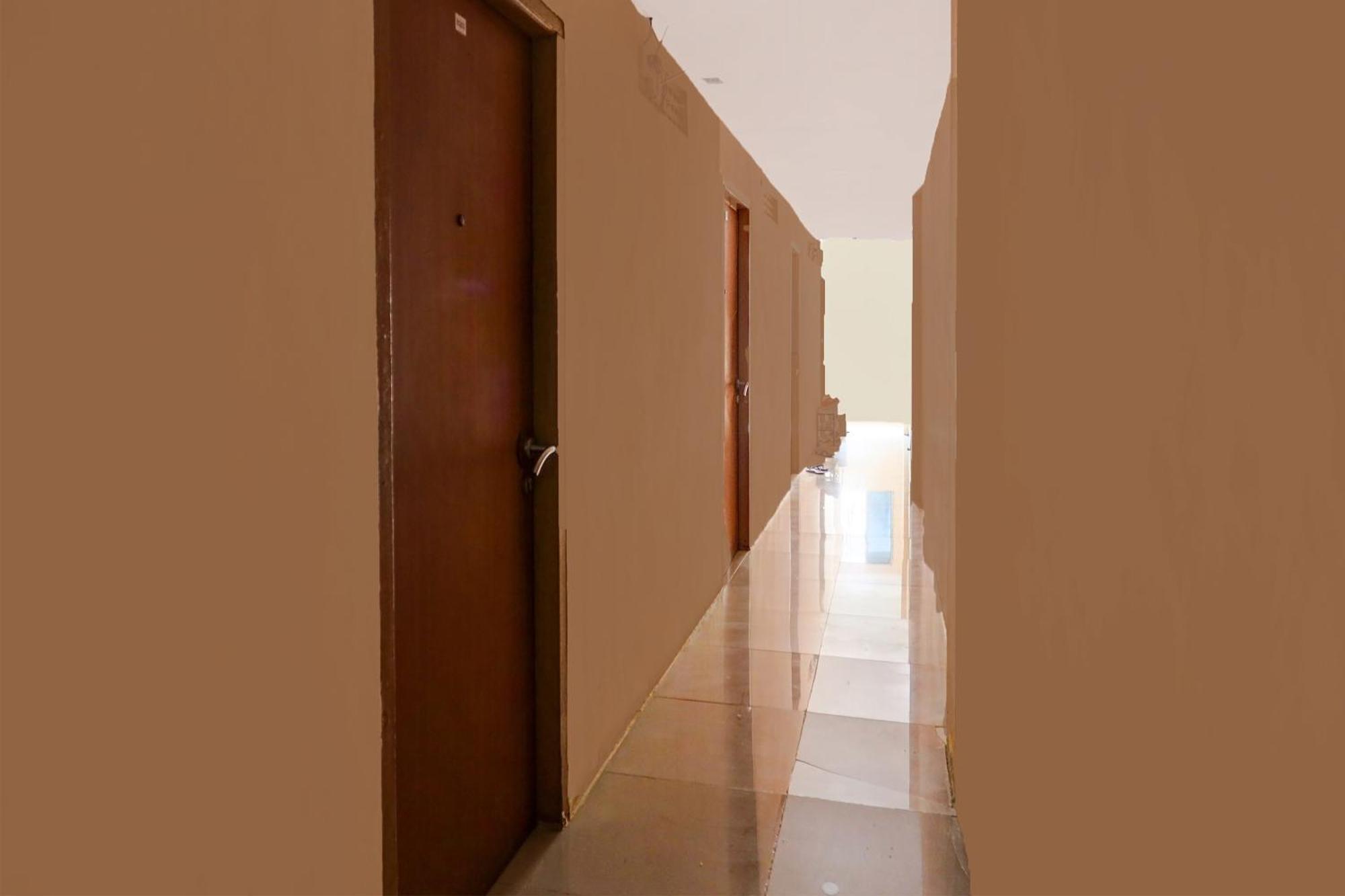 Oyo 92322 Hasan House Syariahnearpelabuhan Feri Harbor Bay 나고야 외부 사진